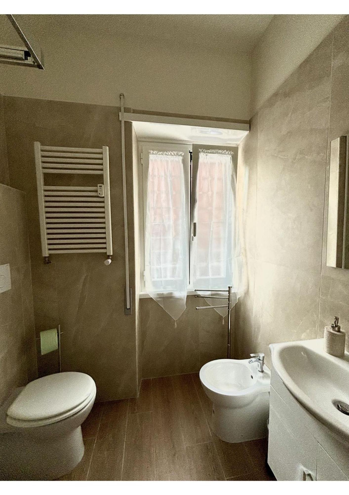 Casa Blaserna Nel Cuore Dello Shopping A Marconi E Trastevere โรม ภายนอก รูปภาพ